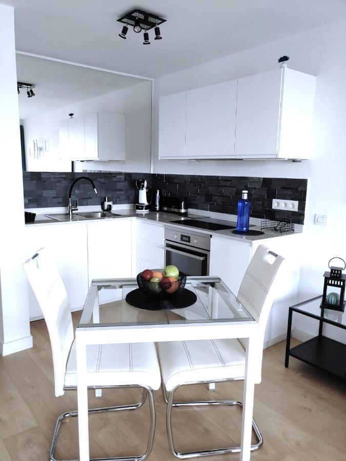 Apartment Portonovo Paraiso II - Sea View - Swimming Pool - Good Wifi - Old Town Пуэрто дель Кармен Экстерьер фото